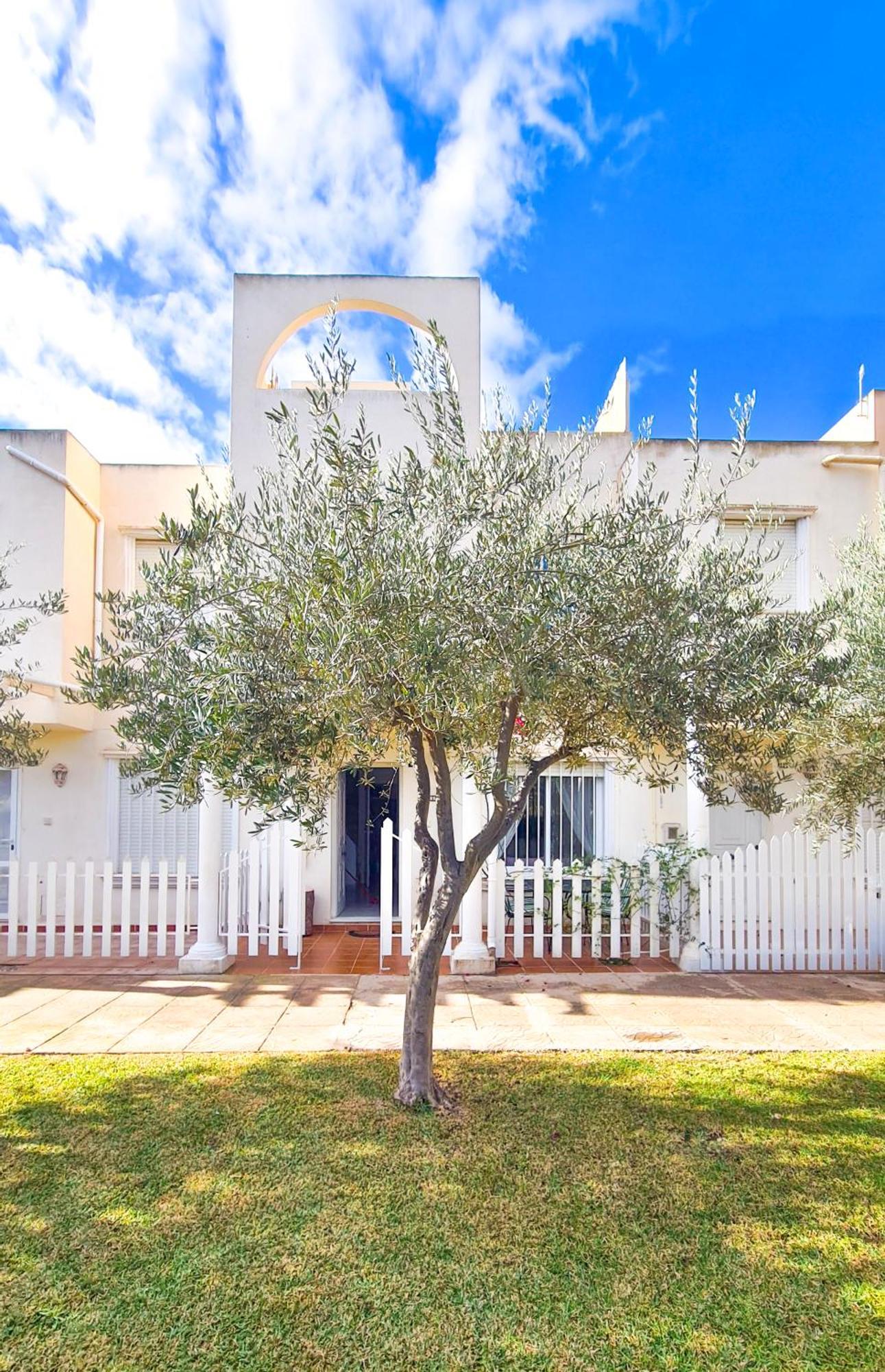 Garden Vistas. Hermoso Duplex Con Patio, Solarium Y Piscina. 베라 외부 사진
